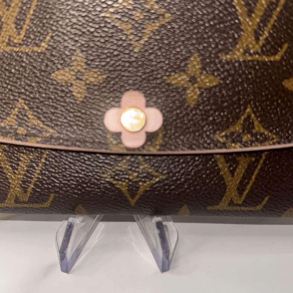 Louis Vuitton Bloom Wallet